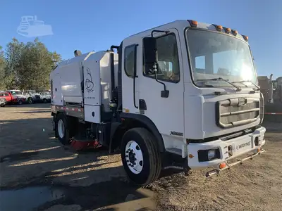 Used 2015 WAYNE GLADIATOR Street Sweeper California US | Mittry Construction #1363492