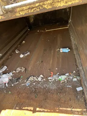 USED 2011 AUTOCAR XPEDITOR