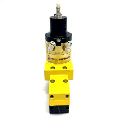USED MAGSWITCH 81401096, PLAY20X4 NAAMS