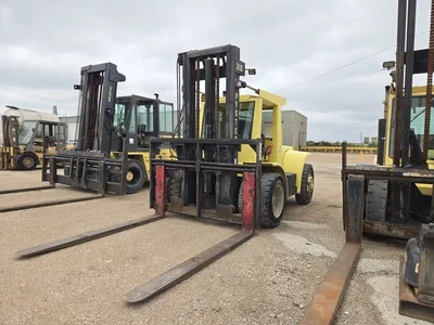 Hyster H200HS Diesel Forklift, Single Stage, Side Shift, 2,526.4 Hours Indicated