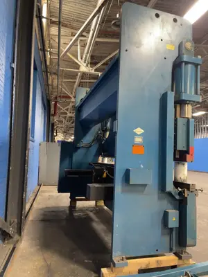 USED CINCINNATI 230 AF X 12FT