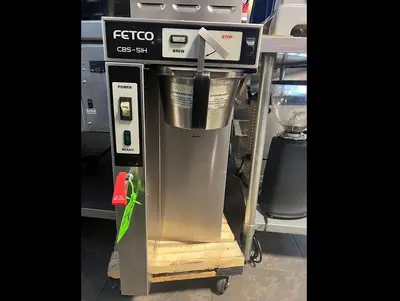 Fetco CBS-51H-15 C51046 Stainless Steel Single Automatic Coffee Brewer - 120/208-240VFetco CBS-51H-15 C51046 Stainless Steel Single Automatic Coffee Brewer - 120/208-240V
