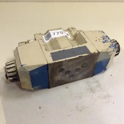 USED VICKERS DG4V53CMP-B640