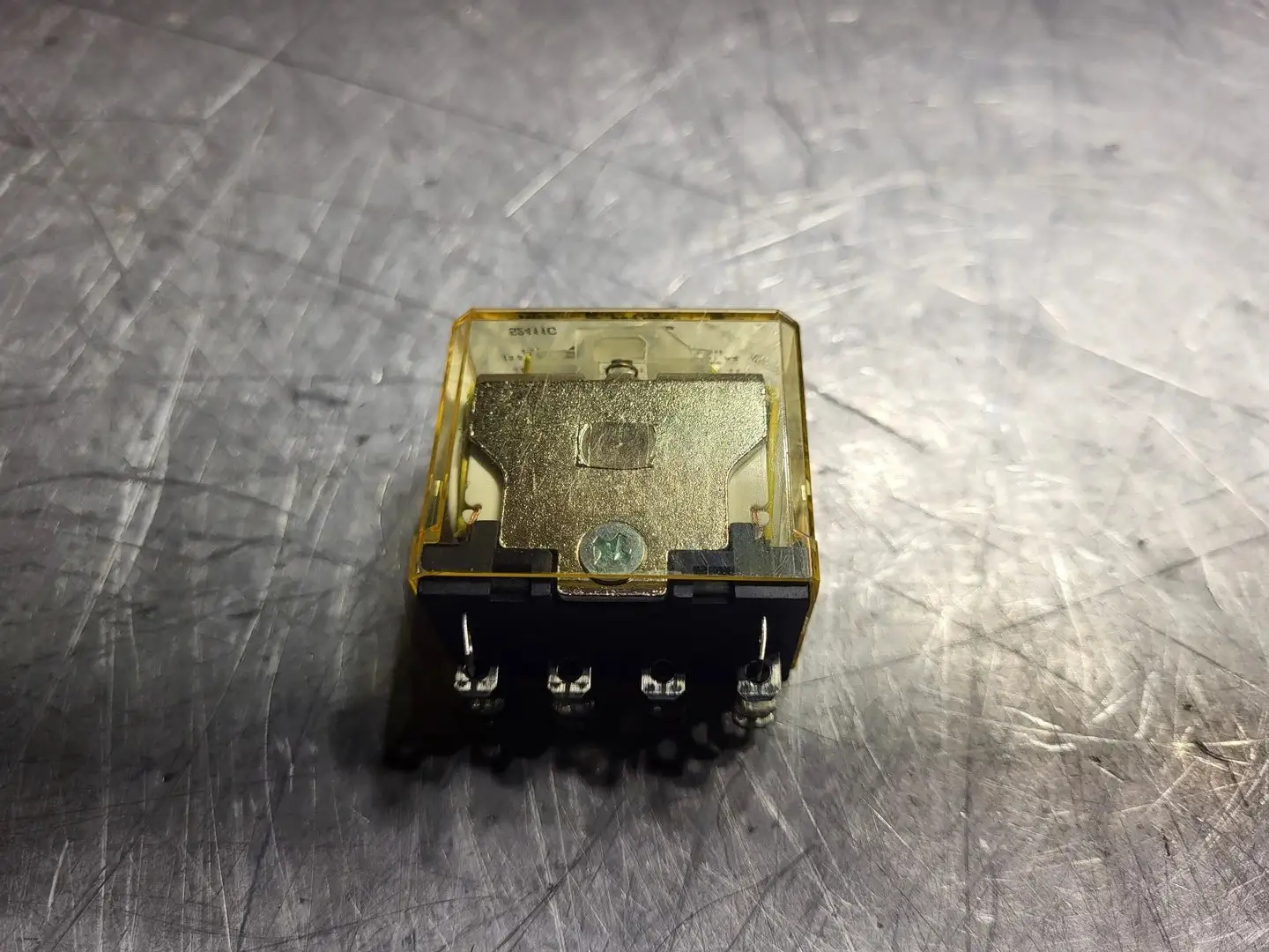 NEW IDEC RH4B-UL