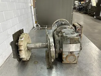 USED SEW-EURODRIVE SAF47DT90S4