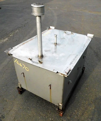 USED PORTABLE SS TOTE 225 GALLON