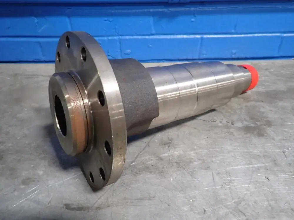 Flanged Spindle