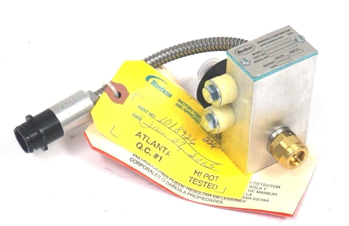 NEW NORDSON E100XT-SB GLUE GUN HEAD 1018926, 240V, 240W, E100XTSB