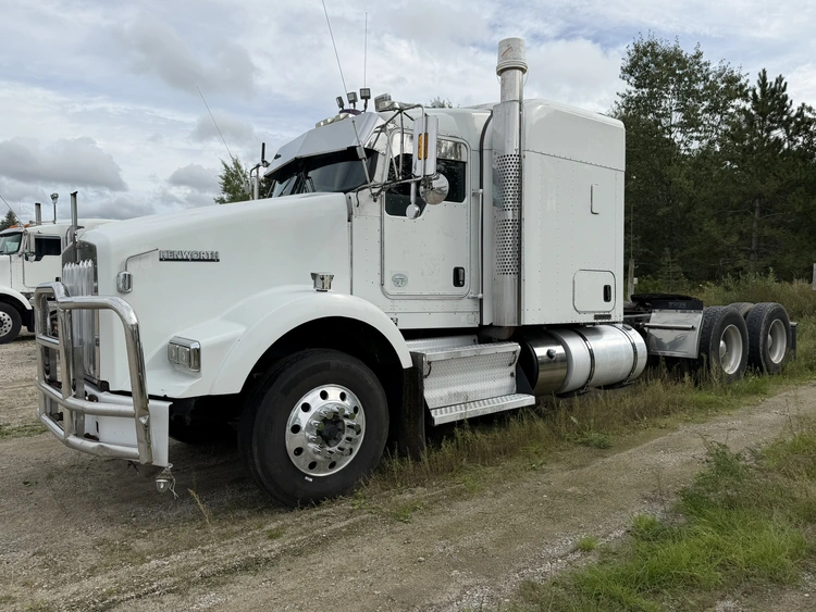 Used 2012 KENWORTH T800 TRUCK TRACTOR Conventional trucks Michigan US | Miedema Asset Management Group #1709452