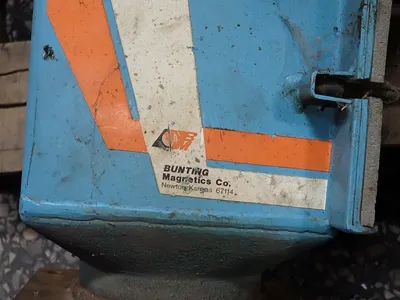Bunting Magnetics Hoppers