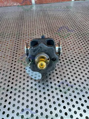 USED ITT PURE FLO STAINLESS STEEL DIAPHRAGM VALVE W/  1" SANITARY FITTINGS