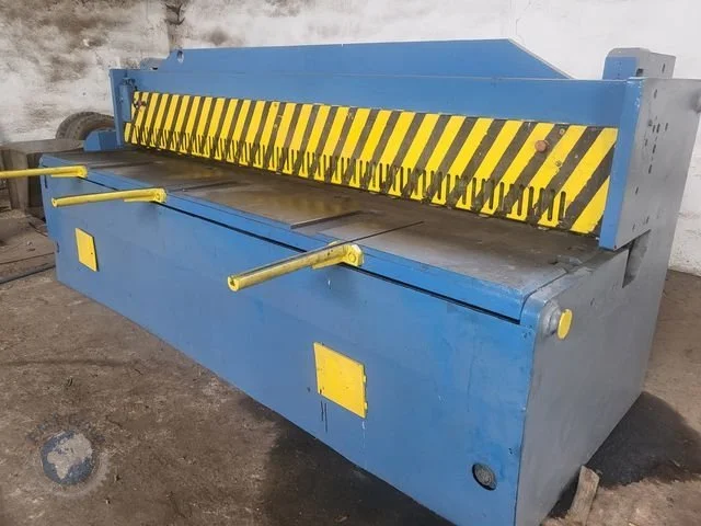 Used 1975 PIESOK NTE 3150/6,3 A Power Squaring Shears (Gauge) SK | F.M.T. Group s.r.o. #1253250
