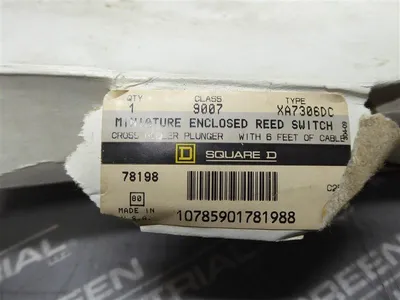 Square D 9007XA7306DC Miniature Enclosed Reed Switch 6 ft Cable New