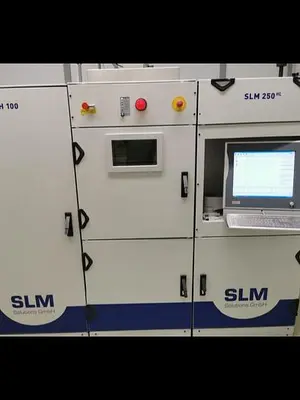 USED 2010 MTT SLM250