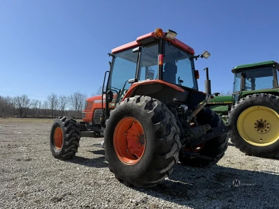 Used KUBOTA M9000 Utility Tractors Tennessee US | Moore Equipment #1517299