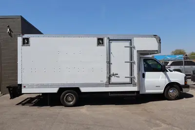 2013 CHEVROLET 4500 BOX TRUCK | Levy Recovery Group (3)