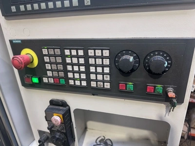 Used 2015 DUGARD 1000E Vertical Machining Centers GB | Charter Auctions #1469911