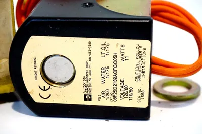 NEW PARKER 08F25O2132ACFGC05H VALVE
