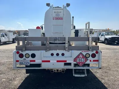 Used 2009 INTERNATIONAL DURASTAR 4400 Fuel & Lube Trucks Washington US | Puget Sound Truck Sales #1546520