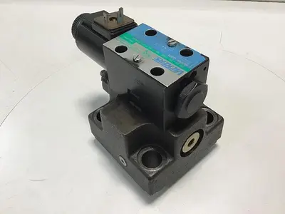 USED VICKERS DG4V-3S-56BL-M-U-HL7-60-EN490