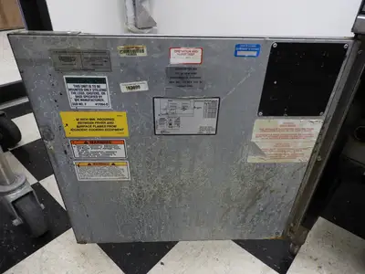 Used Hobart Used Hobart HF85C Commercial Full Pot Deep fryer with Auto Lift 220 volt 3 phase Cookers / Coolers / Fryers Illinois US | Falcon Restaurant Supply #1376494