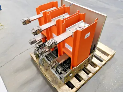 Used GE VB 7.2-500-3 Circuit Breakers Ohio US | Equipment Recovery Corp. #1330573