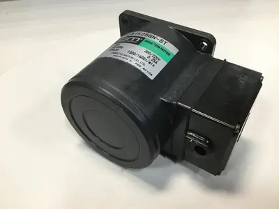 USED ORIENTAL MOTOR 4IK25GN-ST