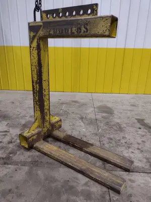 2,000 LB x 42" x 48" NATIONAL IND PALLET LIFTER CRANE ATTACHEMENT: STOCK #22369