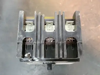 Used WESTINGHOUSE FB3100 Switchgears British Columbia CA | Lenmark #242551