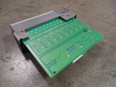Allen Bradley 1746-OB16/D SLC 500 Output Module Used