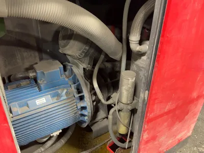 Used 2018 CHICAGO PNEUMATIC CPE100 Rotary Screw & Sliding Vane Air Compressors Ohio US | HGR 24 #1048069