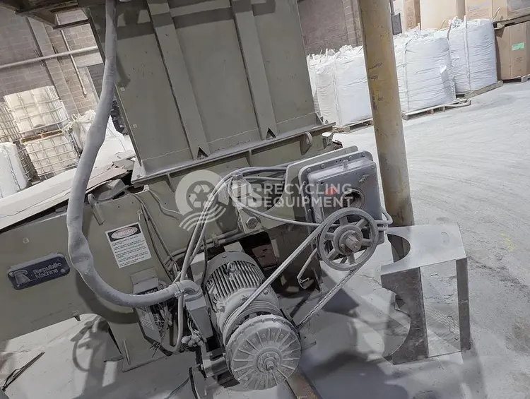 Used REPUBLIC 40HP SINGLE SHAFT Shredders GE | US Recycling Equipment #474732