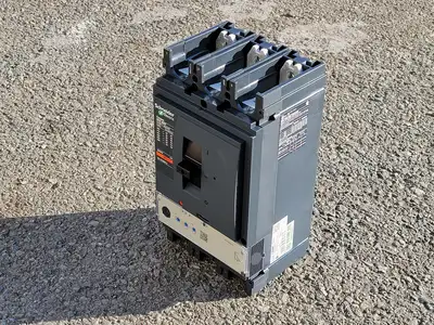 NEW SCHNEIDER ELECTRIC NSX 400-630 F/N/H/NA