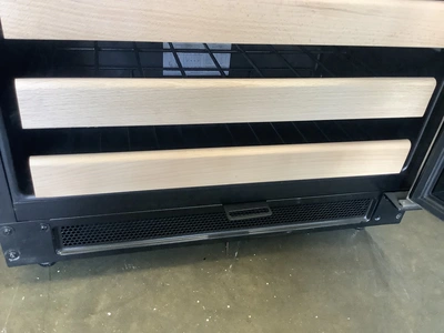 Used ELEMENT EL-54SDTH Bottle Coolers Michigan US | Miedema Asset Management Group #1312878