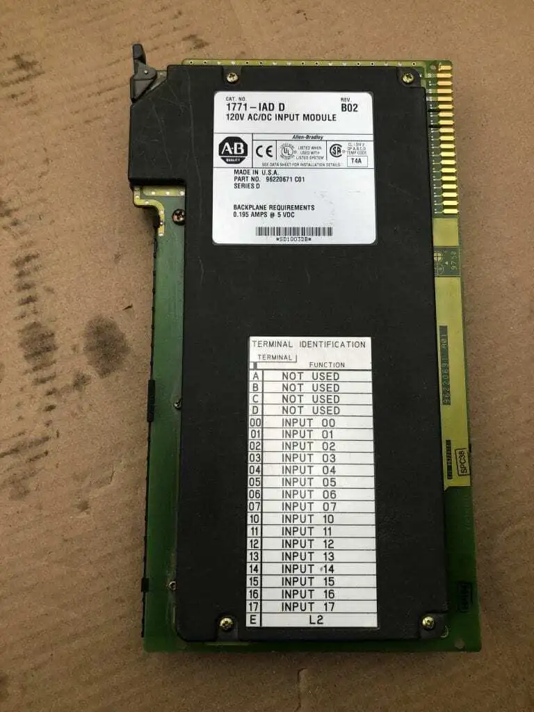 Allen-Bradley 1771-IAD D Rev. B02 120V AC/DC Input Module ; Series D