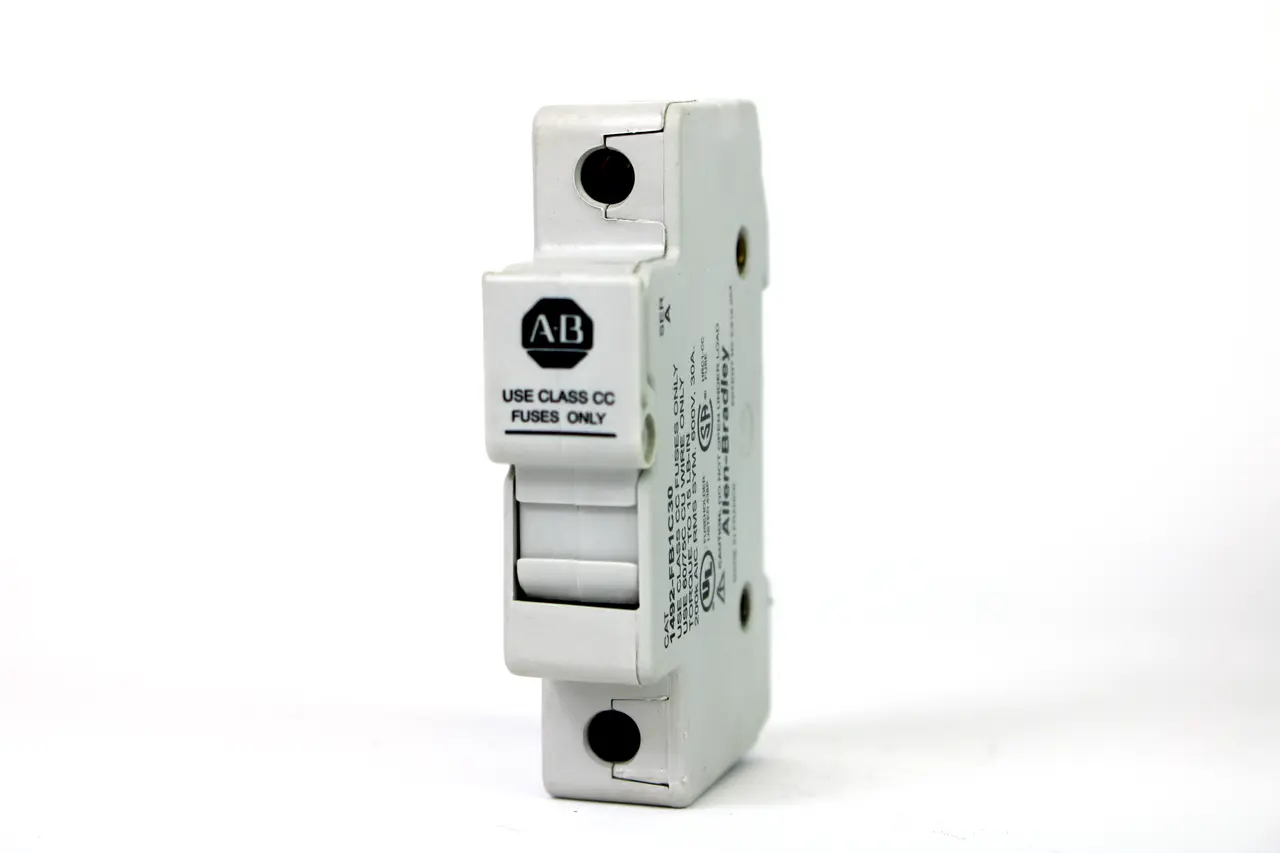 USED ALLEN BRADLEY 1492-FB1C30