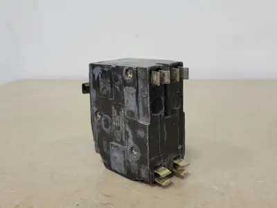 USED SQUARE D QO240