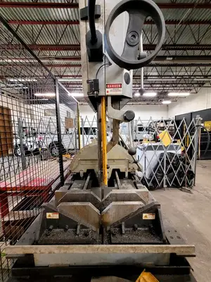 Used 2016 HYD-MECH VW18 Vertical Band Saws British Columbia CA | Lenmark #913329