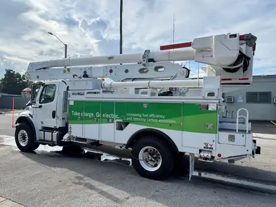 Used 2018 ALTEC AA55E MH Bucket (boom) trucks Florida US | Truck and Van Outlet #1509192
