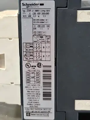 Schneider LC1D09 3 Poles 120V AC 9A Reversing IEC Magnetic Contac (BIN213)