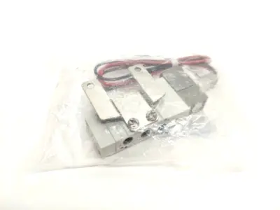 NEW SMC SINGLE SOLENOID VALVE, BODY PORTED