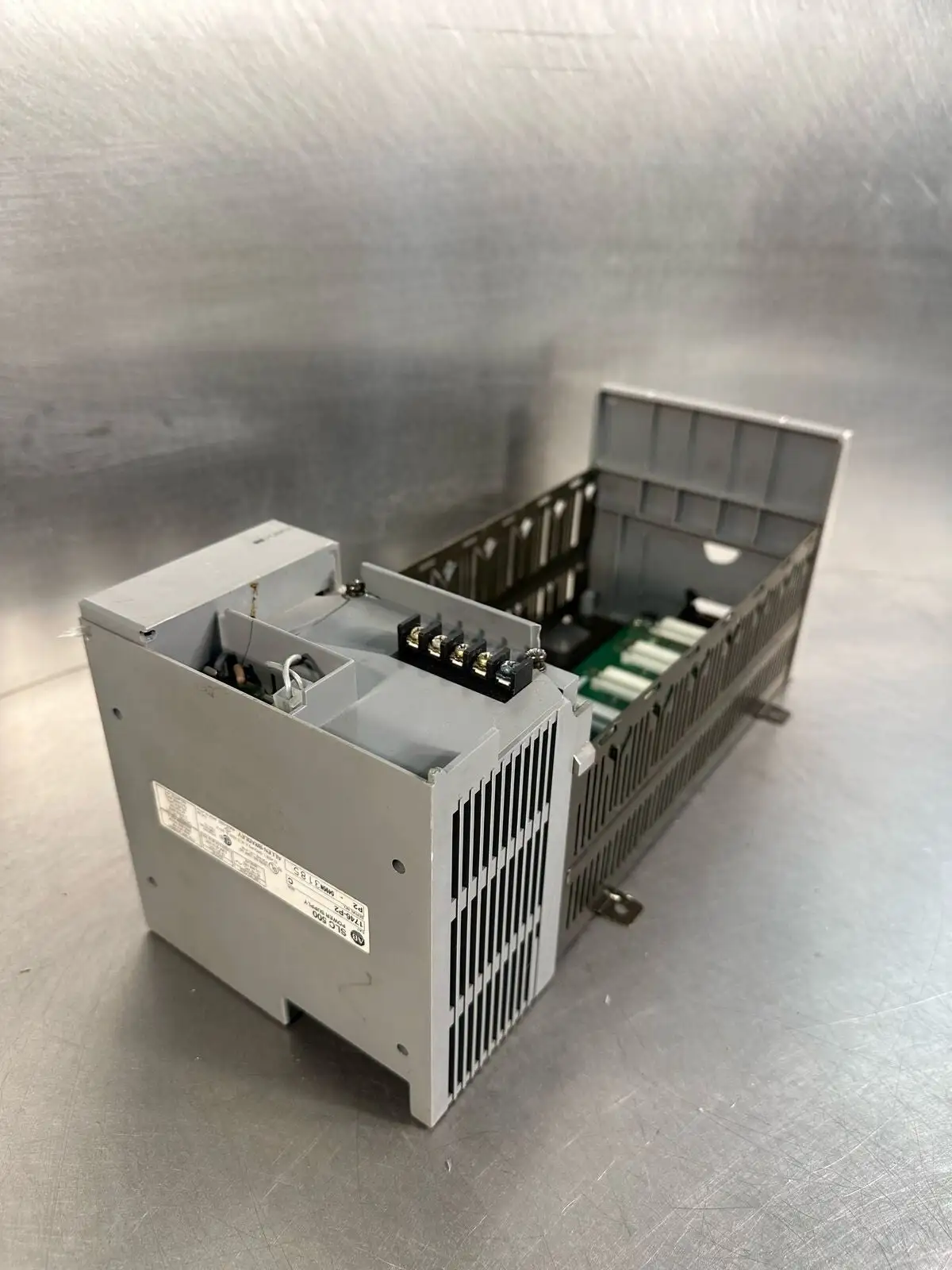 Allen Bradley 1746-A7 /A Slc 500 Chassis Rack Module 7-Slot Rack (8.5.7)