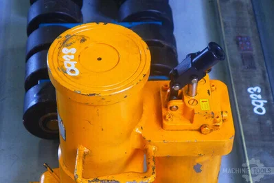 USED 2011 CBM 240 / ST 120 Sheet Lifters