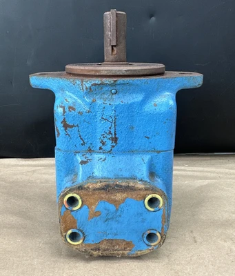 NEW Vickers 25V17A-1A22R