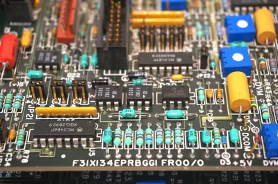 GENERAL ELECTRIC F31X300CCHAFG1FR00 BOARD W/ F31X135PRGBBG1 DISPLAY