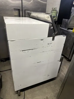 USED Beverage-Air SMF34