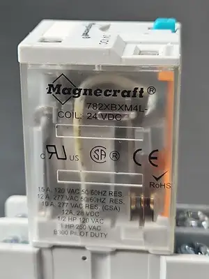 Schneider Electric Magnecraft 782XBXM4L Relay with 70-459-1 base loc4D21