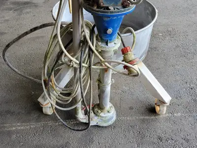 Pump Bin w/ 1 hp Motor