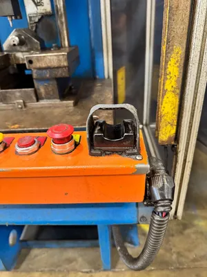 2006 NEFF DF-15-5HS C Frame and Gap Frame Press | Kempler Machinery (12)