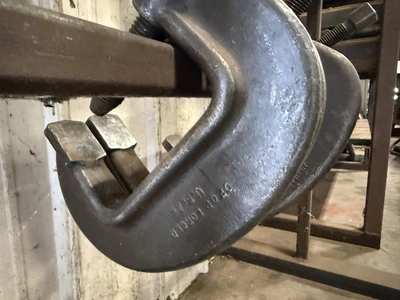 Used _UNKNOWN_ _UNKNOWN_ Clamps Michigan US | Miedema Asset Management Group #1292792